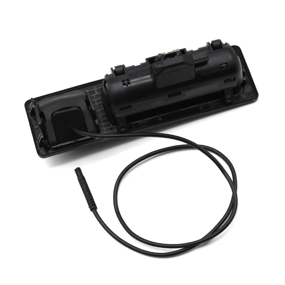Replacement BMW Boot Lock Switch with Reverse Camera – Black