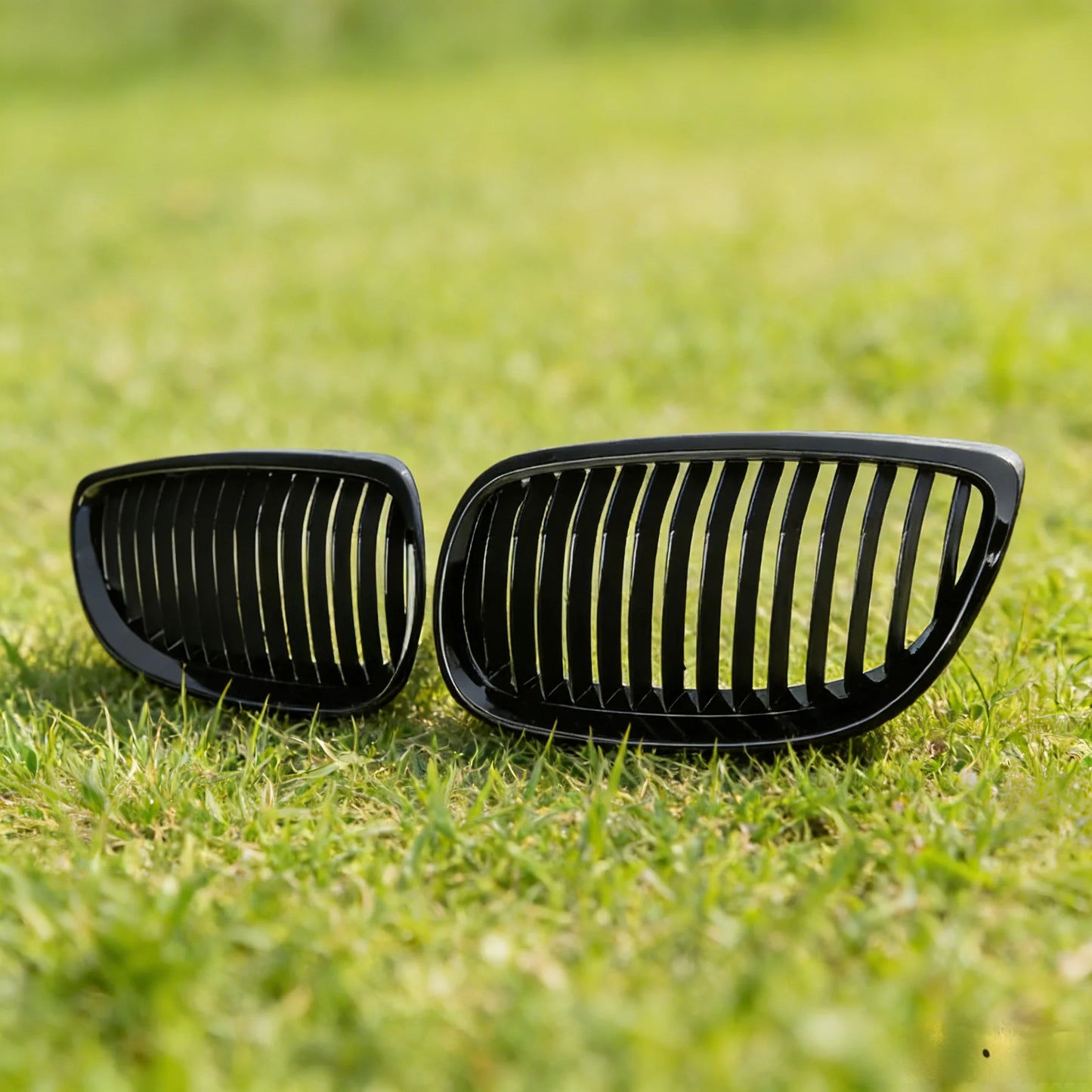 Single Line Front Kidney Grille Pair – BMW E92 E93 3 Series & M3 | Gloss & Matte Black